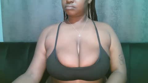 Snapshot of lady_dearra chatting on March 22, 2026, 3:32 am lady_dearra online show from March 22, 2026, 3:32 am