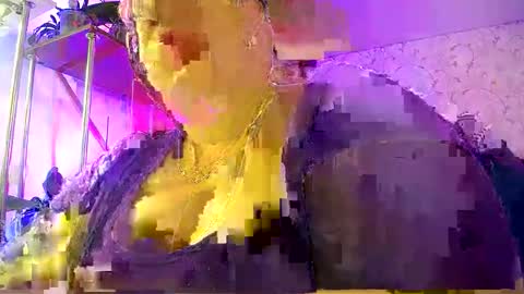 Snapshot of lady_gloria chatting on May 23, 2026, 10:19 am Lady Gloria online show from May 23, 2026, 10:19 am