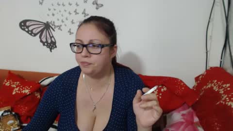 Lady Hellene online show from February 6, 2025, 5:19 pm