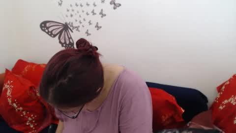 Lady Hellene online show from March 1, 2025, 8:34 am