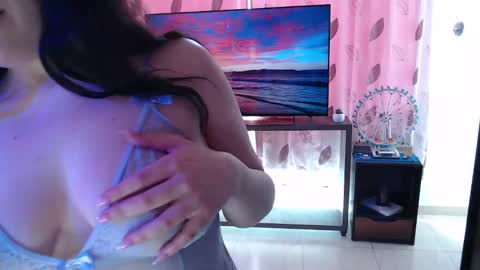 Lady Kaisa online show from September 27, 2025, 6:13 pm