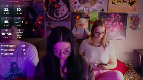 KENDALL  NATHANPVT IS OPEN online show from October 26, 2025, 10:15 pm