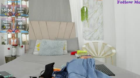 lady_miss___ online show from April 9, 2026, 12:10 pm