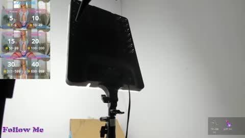 Snapshot of lady_miss___ chatting on June 24, 2026, 12:26 pm lady_miss___ online show from June 24, 2026, 12:26 pm
