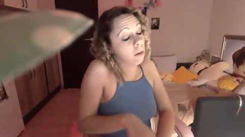 lady_smile69 online show from December 13, 2024, 6:16 pm