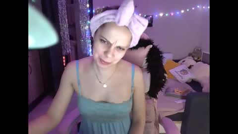 lady_smile69 online show from December 27, 2024, 5:20 am