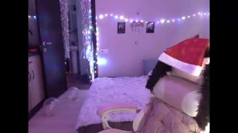 lady_smile69 online show from January 1, 2025, 5:11 pm