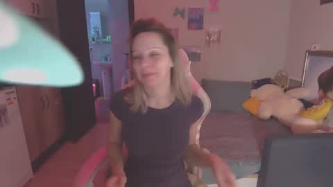 lady_smile69 online show from March 3, 2025, 2:58 am