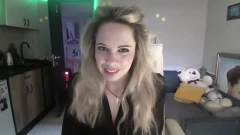 lady_smile69 online show from April 26, 2026, 3:59 am