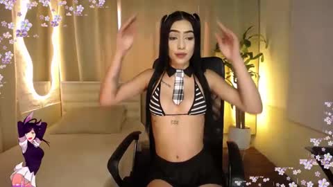 lady online show from April 2, 2026, 6:27 pm