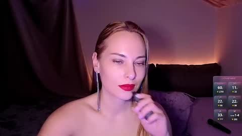 LadyAdele online show from January 13, 2025, 8:48 pm