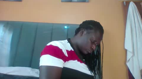 lindah32 online show from October 20, 2025, 12:05 pm