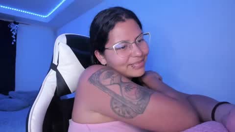  Lady  online show from January 16, 2025, 7:49 am