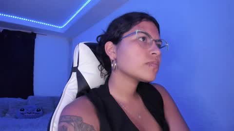  Lady  online show from January 30, 2025, 3:11 am