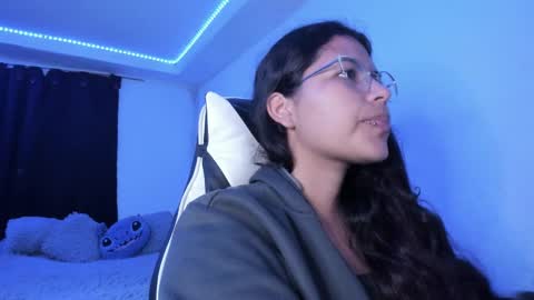  Lady  online show from February 23, 2025, 3:02 am