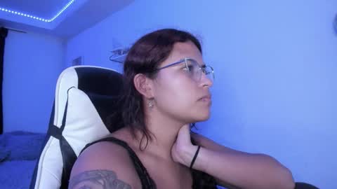  Lady  online show from September 24, 2025, 5:00 am