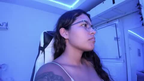  Lady  online show from June 27, 2026, 4:39 am