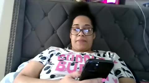 Stephanie online show from March 6, 2025, 7:21 pm