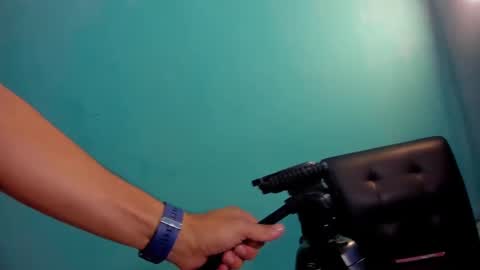 Katalina y adrian online show from February 10, 2025, 2:05 pm