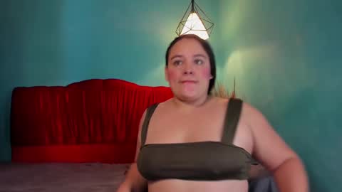 Katalina y adrian online show from February 11, 2025, 7:27 pm