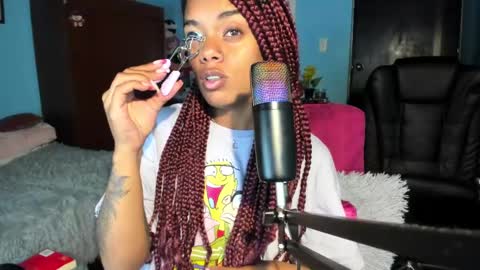 leidy daniela online show from December 5, 2024, 4:20 am