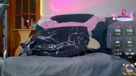 Snapshot of ladyfree chatting on February 27, 2026, 2:11 am Zlata online show from February 27, 2026, 2:11 am