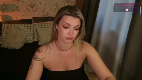 Snapshot of ladylancaster chatting on June 14, 2026, 4:53 pm ladylancaster online show from June 14, 2026, 4:53 pm