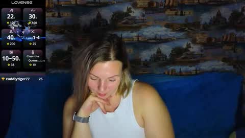 ladylucky_ online show from November 6, 2025, 2:23 am