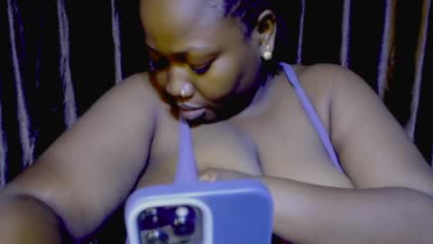 Snapshot of ladynina_ninss chatting on May 31, 2026, 8:21 pm youngladynina online show from May 31, 2026, 8:21 pm
