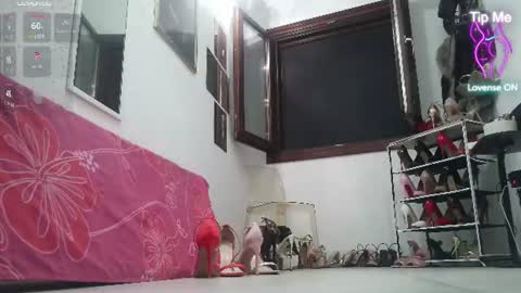 Snapshot of ladyoxana chatting on July 14, 2026, 1:19 am Oxana online show from July 14, 2026, 1:19 am