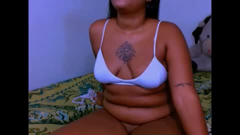 laura online show from October 22, 2025, 12:44 am