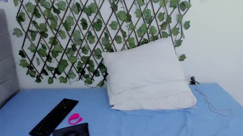 Ladysexy hot19  online show from December 10, 2024, 7:26 am