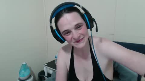 LadySlate online show from December 9, 2024, 5:18 am