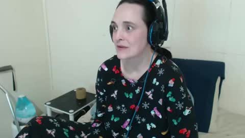 LadySlate online show from December 26, 2024, 3:38 am