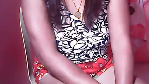 Snapshot of ladysweet4u69 chatting on June 22, 2026, 6:43 am ladysweet4u69 online show from June 22, 2026, 6:43 am