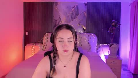 Lady  online show from May 24, 2026, 4:39 am