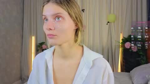 Lilia online show from October 10, 2025, 6:45 am