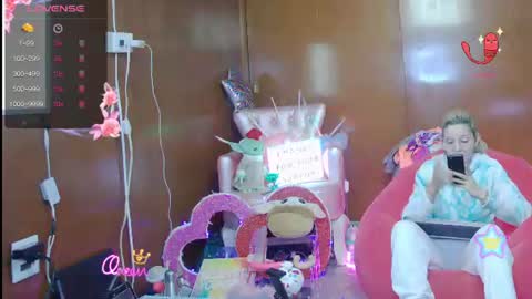 Snapshot of laflakita21 chatting on June 18, 2026, 12:55 am Skinnygirl online show from June 18, 2026, 12:55 am