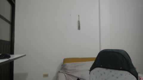 Snapshot of lahurent_weed420 chatting on September 29, 2025, 4:56 pm paola and a guest lol online show from September 29, 2025, 4:56 pm