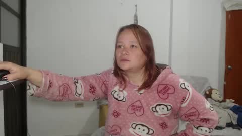 Snapshot of lahurent_weed420 chatting on September 30, 2025, 1:49 pm paola and a guest lol online show from September 30, 2025, 1:49 pm