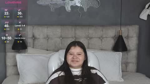    online show from November 6, 2025, 10:21 pm