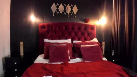 Laia  online show from April 11, 2026, 11:03 am