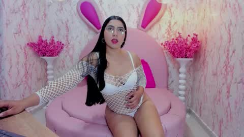 Laia roose  online show from September 23, 2025, 11:35 am