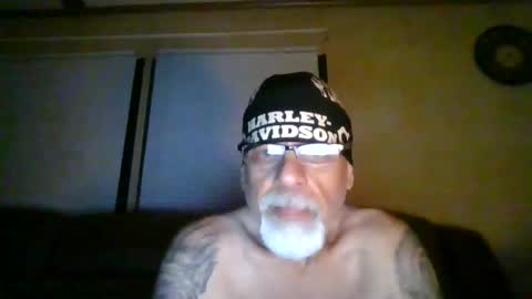 laidbackluxury online show from May 30, 2026, 8:00 am