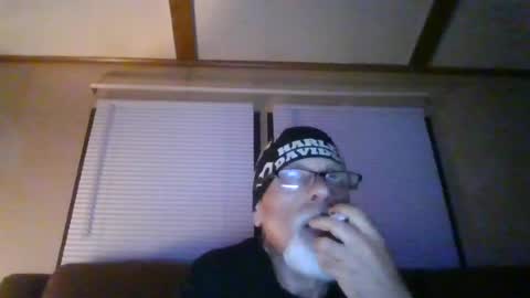 laidbackluxury online show from June 23, 2026, 3:48 am