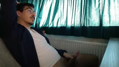 lailaiahr online show from April 12, 2026, 1:49 pm