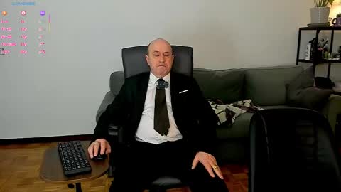 lajose52 online show from January 18, 2026, 7:39 pm