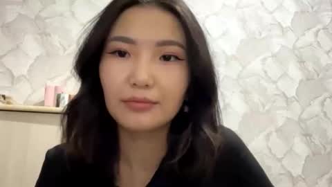 Luna online show from September 16, 2025, 3:24 pm