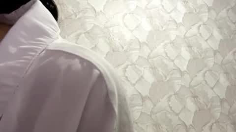 Luna online show from October 10, 2025, 3:11 pm