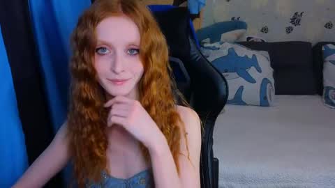 Snapshot of laksmrrr chatting on May 11, 2026, 8:42 am Lu Alex online show from May 11, 2026, 8:42 am